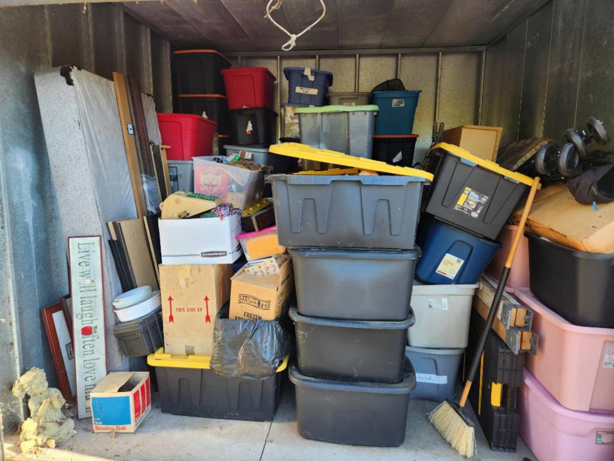 10 x 10 storage unit in Batavia, OH