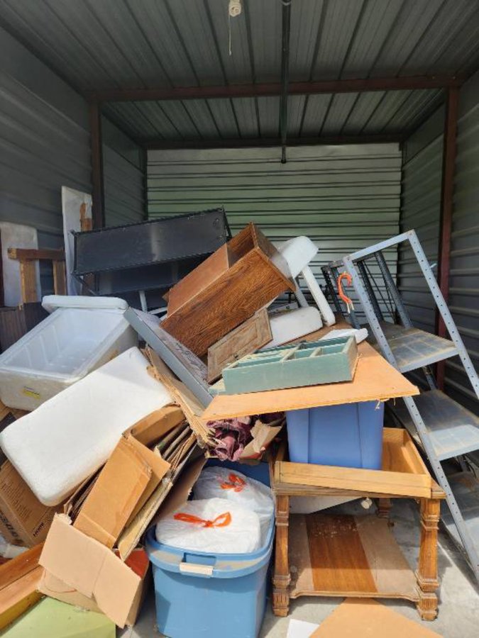 10 x 15 storage unit in Rocklin, CA