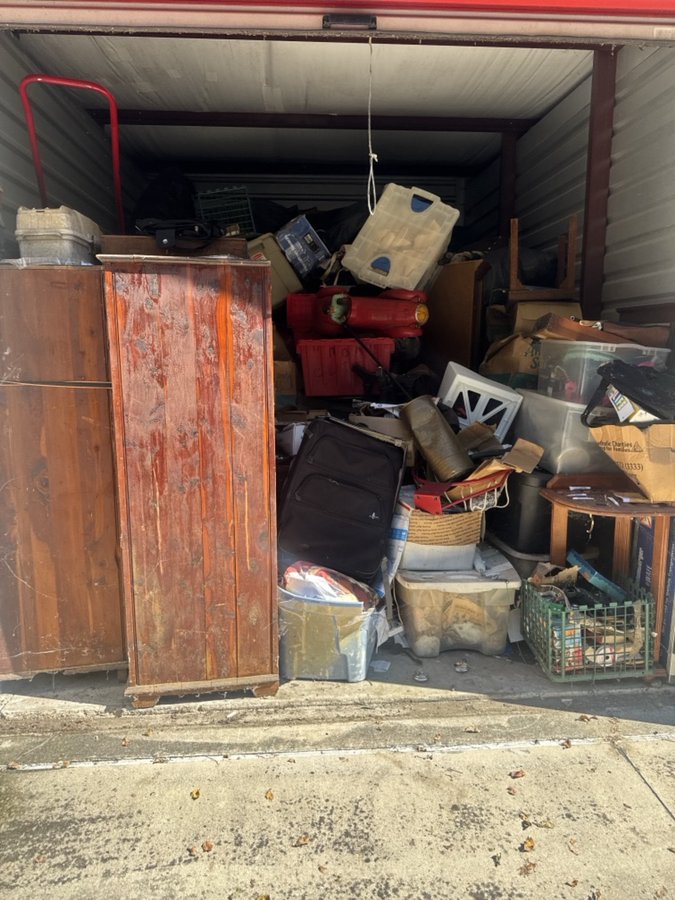 10 x 15 storage unit in Avondale, LA