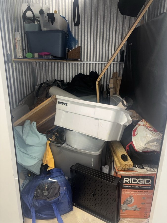 5 x 5 storage unit in Orlando, FL
