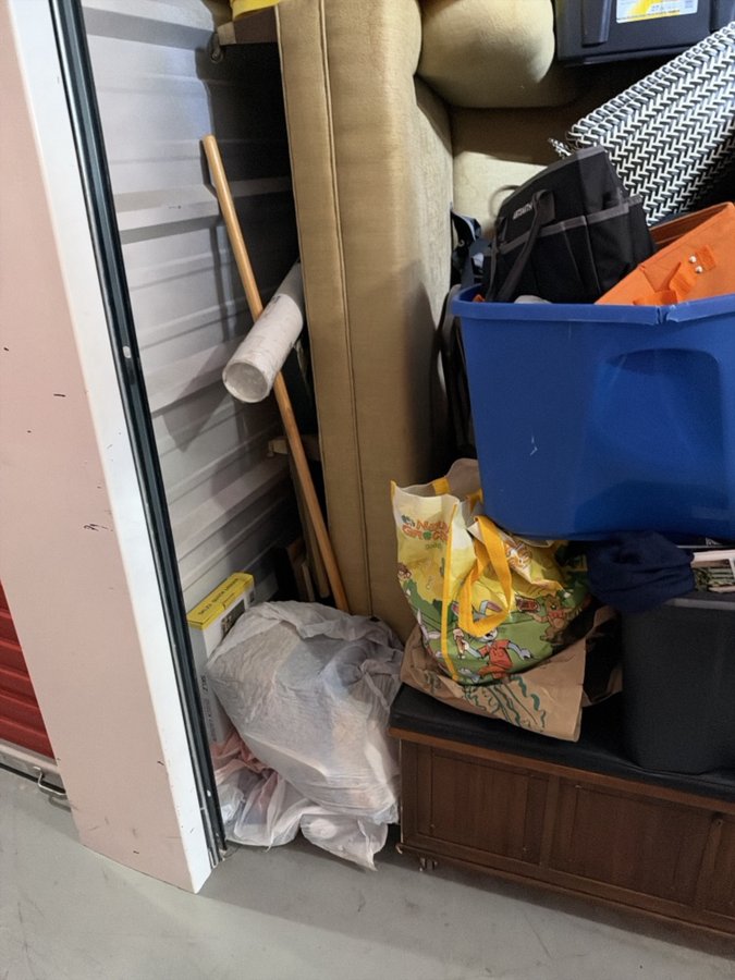 10 x 20 storage unit in Austin, TX