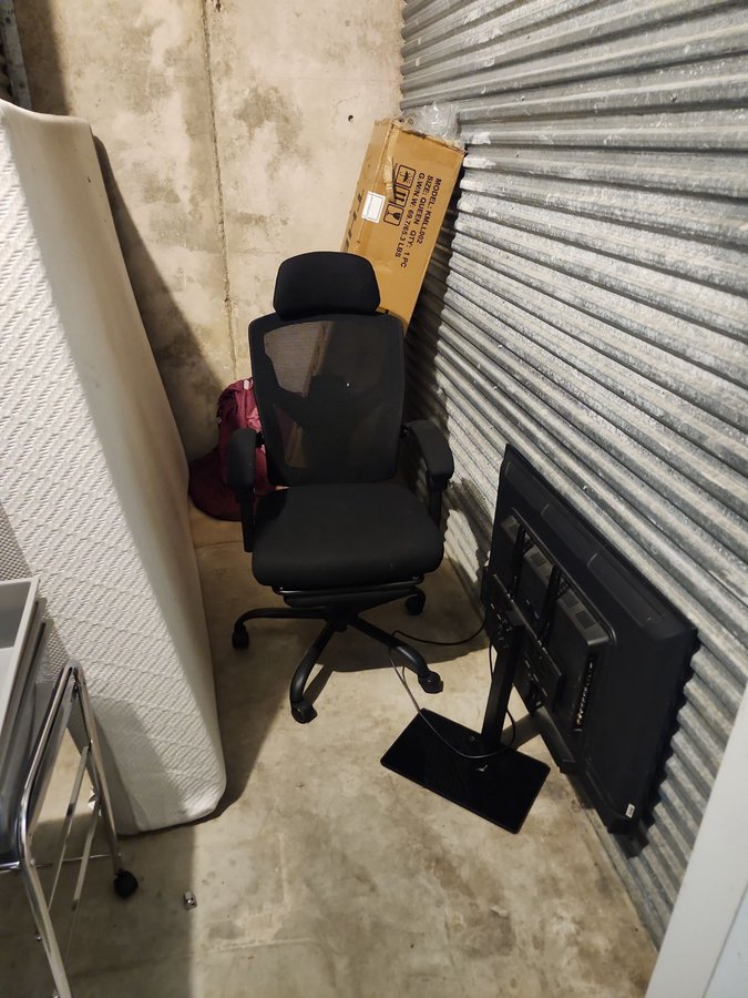 5 x 10 storage unit in Austin, TX