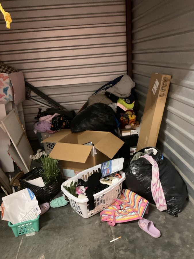 7 x 10 storage unit in Indianapolis, IN