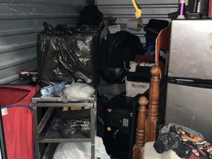 10 x 10 storage unit in Indianapolis, IN
