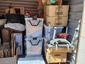 10 x 12 storage unit in Austin, TX