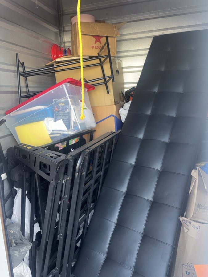 5 x 5 storage unit in Orlando, FL