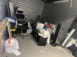 10 x 15 storage unit in Orlando, FL