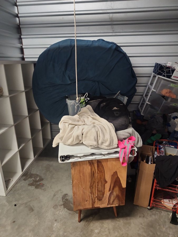7 x 10 storage unit in Austin, TX
