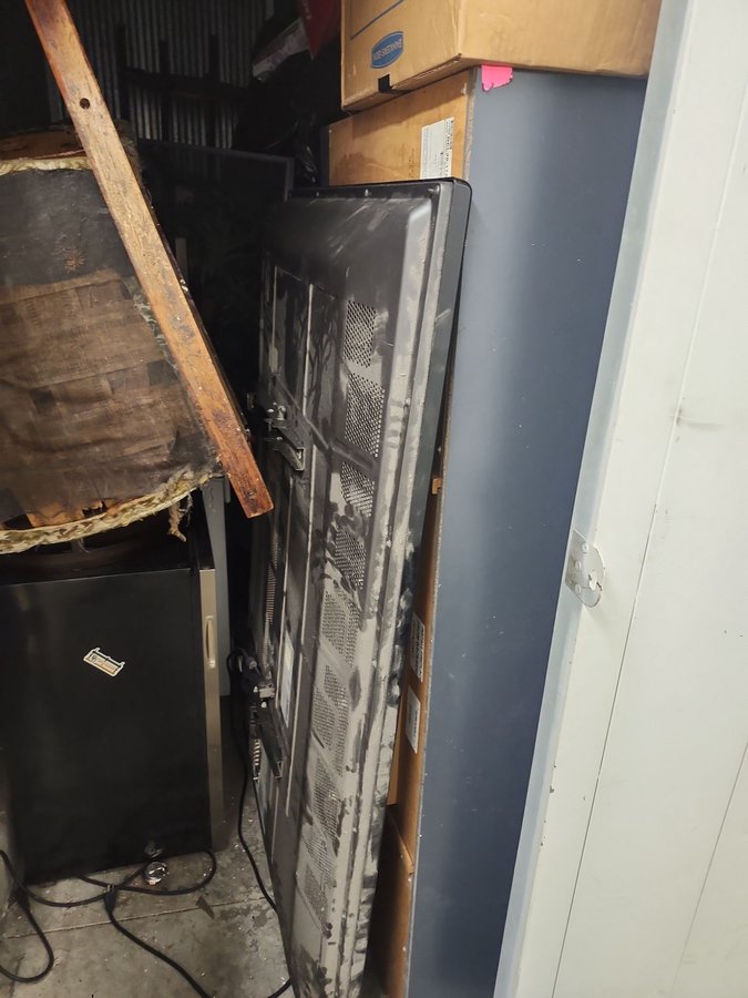 5 x 10 storage unit in Austin, TX