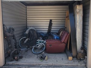 10 x 10 storage unit in Hurst, TX