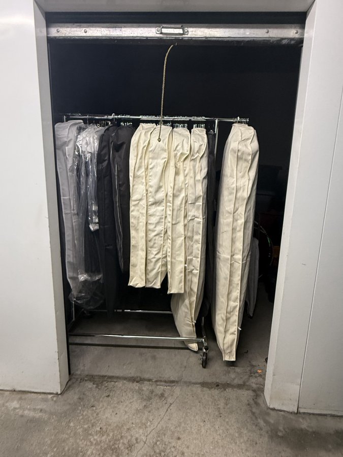 10 x 10 storage unit in River Edge, NJ