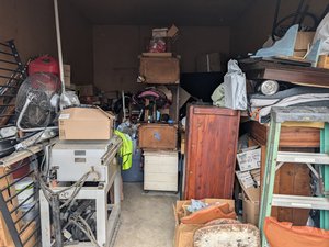 10 x 15 storage unit in Glen Burnie, MD
