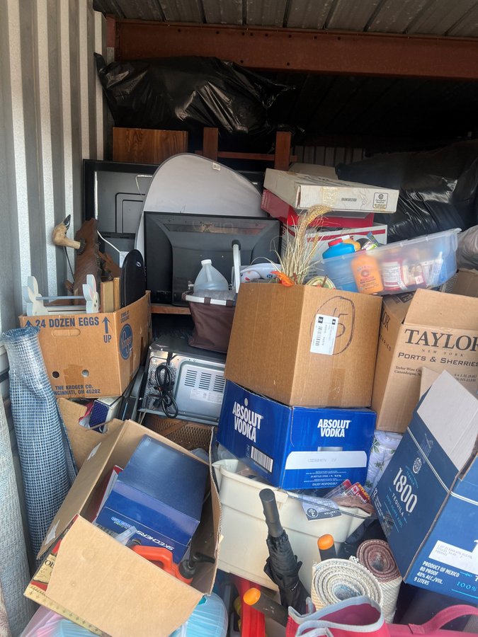 12 x 20 storage unit in Nashville, TN