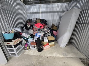 10 x 8 storage unit in Philadelphia, PA