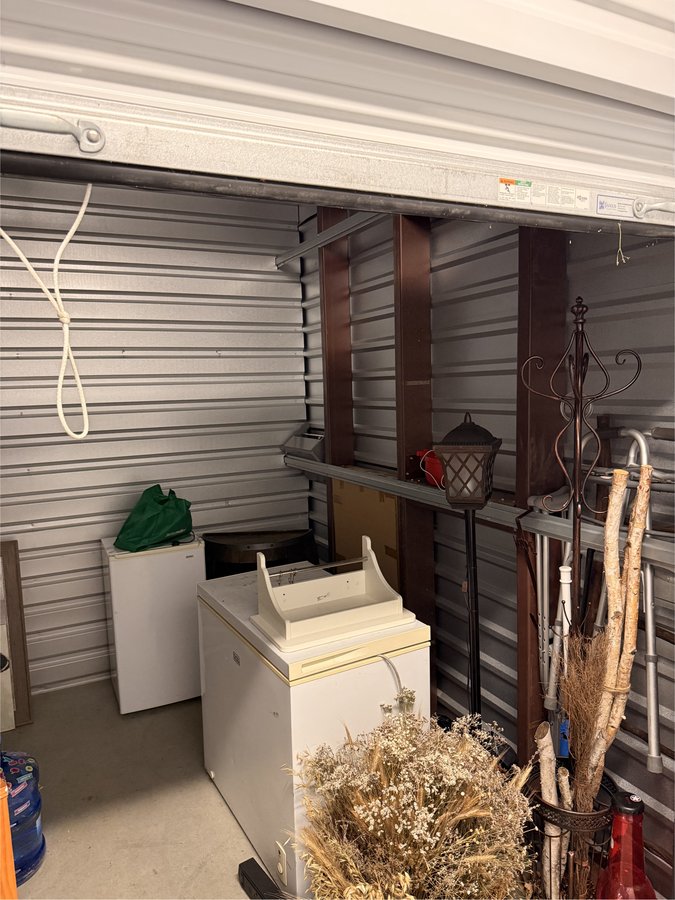 20 x 10 storage unit in Olathe, KS