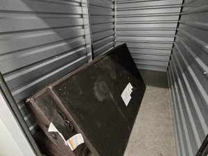 5 x 10 storage unit in Peoria, AZ