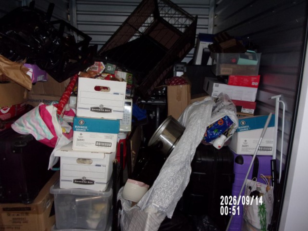 8 x 10 storage unit in Greer, SC