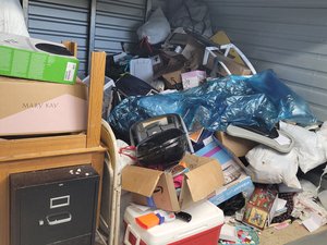 10 x 10 storage unit in Vancouver, WA