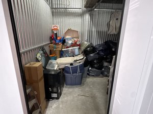 10 x 20 storage unit in Bayonne, NJ