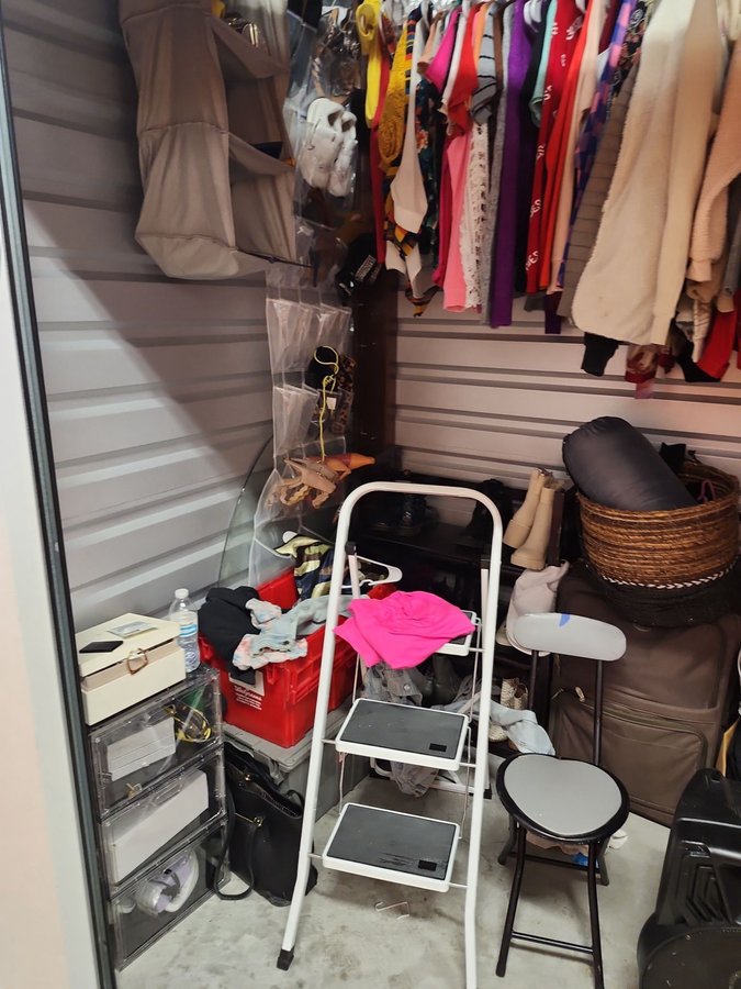 10 x 5 storage unit in Austin, TX