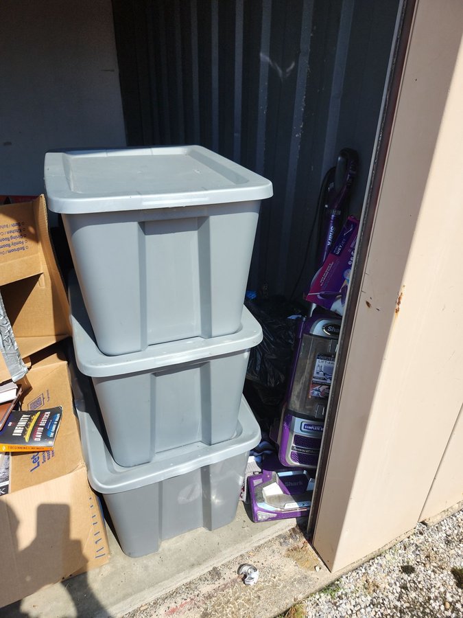5 x 10 storage unit in Bryan, TX