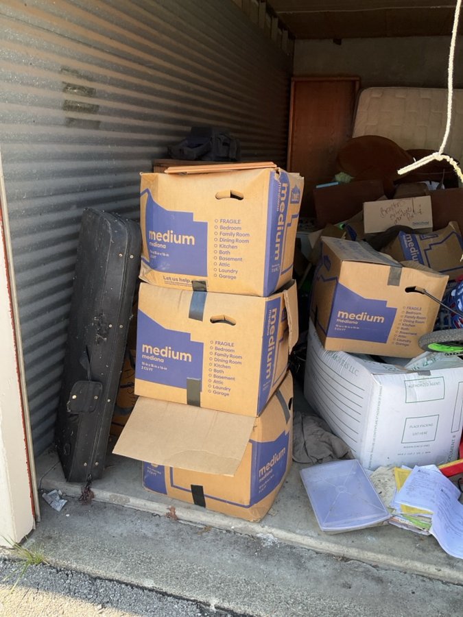 10 x 20 storage unit in Indianapolis, IN
