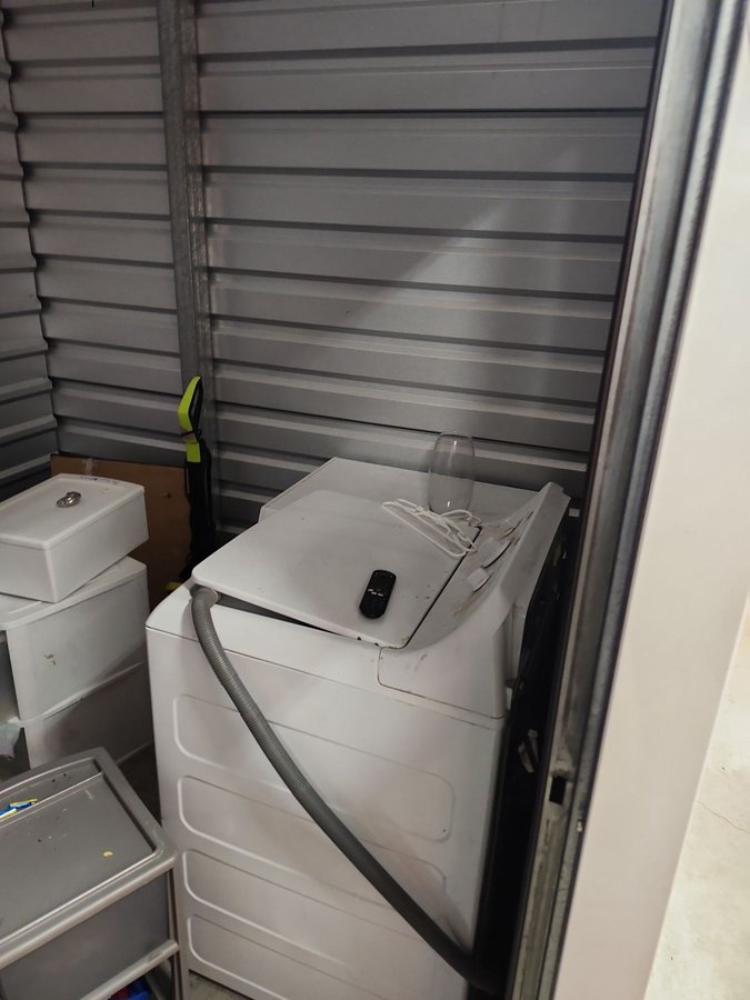 10 x 7 storage unit in Austin, TX