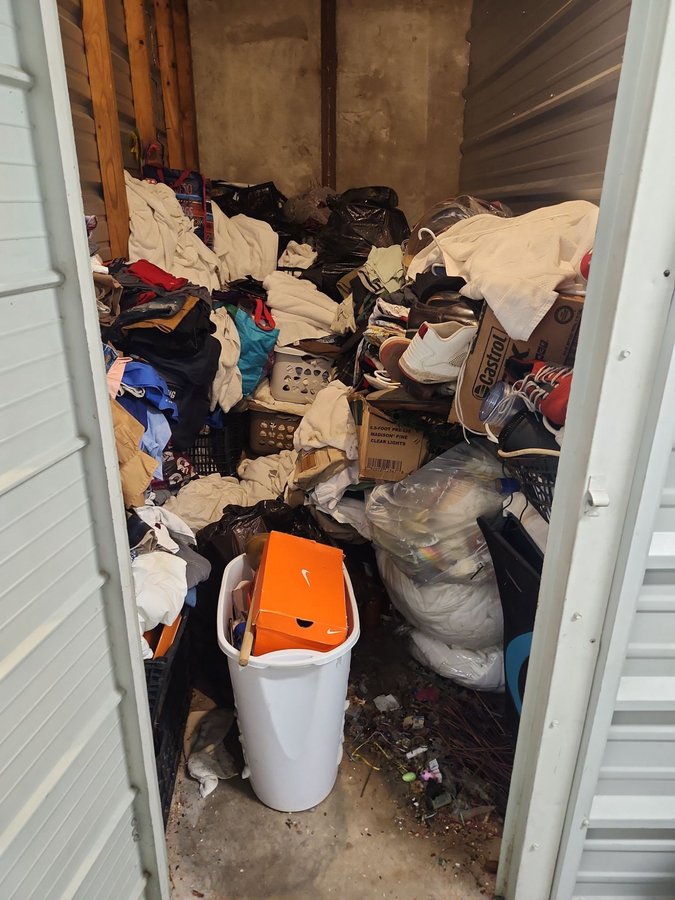 6 x 12 storage unit in Austin, TX