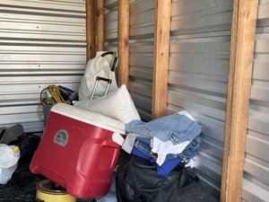 4 x 10 storage unit in Austin, TX
