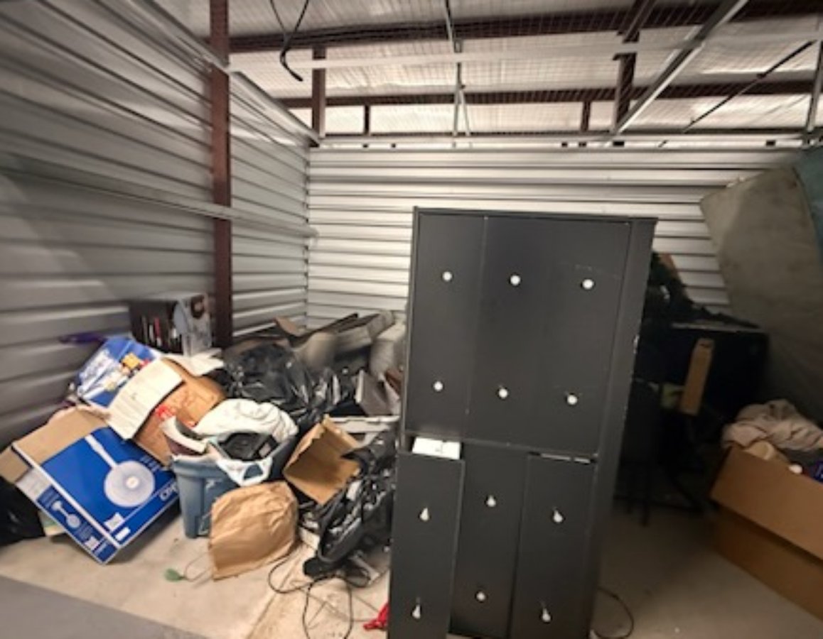 15 x 10 storage unit in Mcdonough, GA