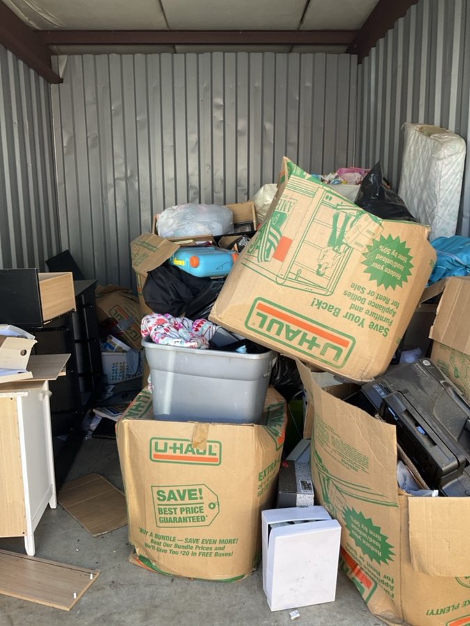 10 x 15 storage unit in Huntsville, AL