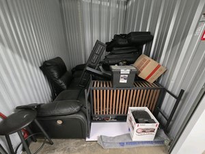 7 x 10 storage unit in Cleveland, OH