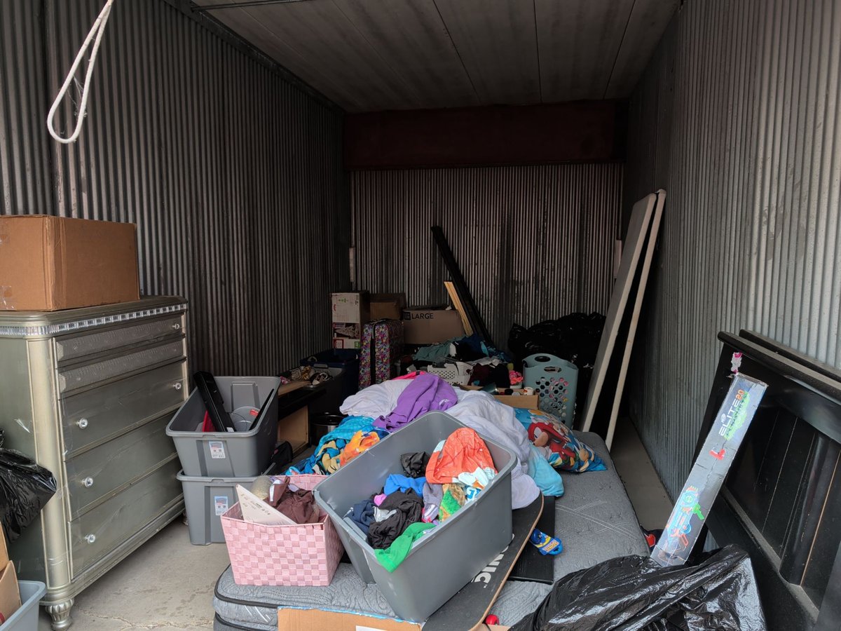 10 x 20 storage unit in Darien, IL