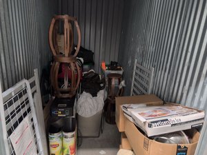 5 x 10 storage unit in Darien, IL