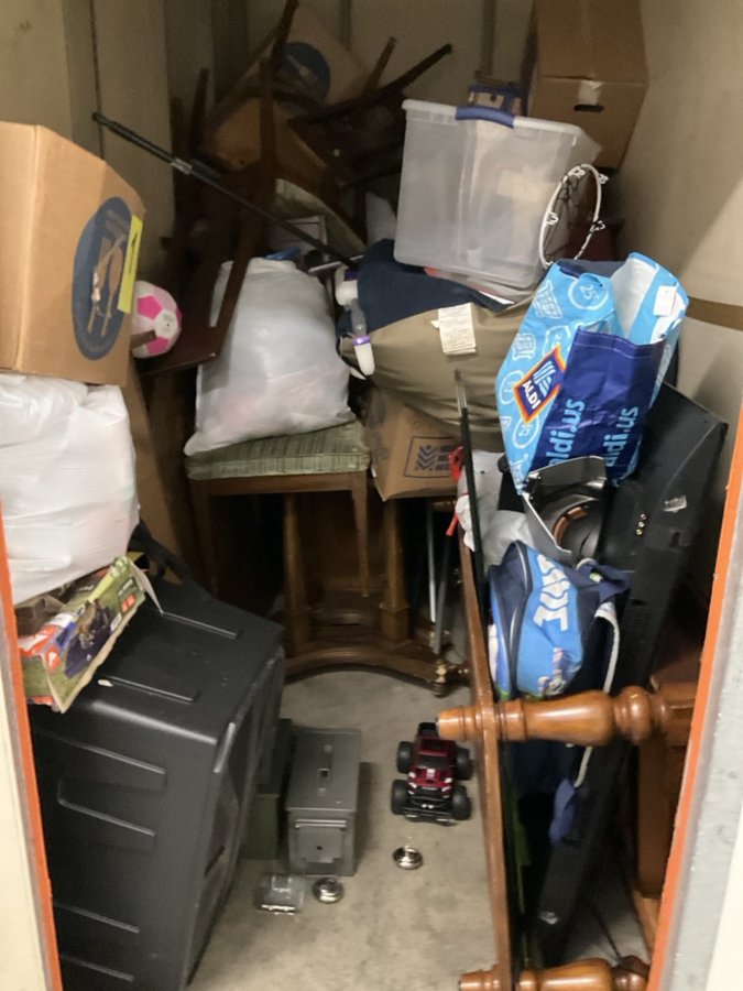 5 x 10 storage unit in Indianapolis, IN