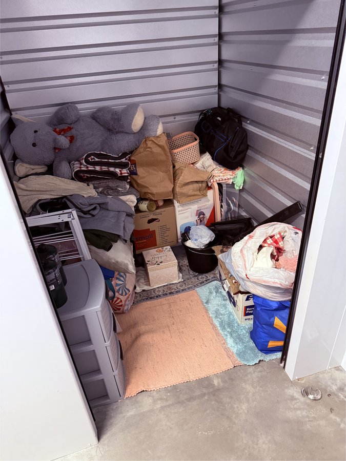 5 x 5 storage unit in Olathe, KS