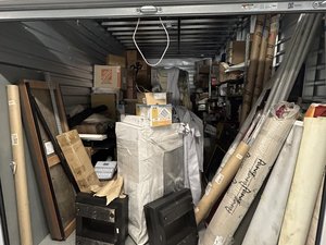 10 x 20 storage unit in Santa Fe Springs, CA