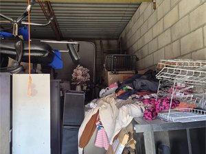 10 x 20 storage unit in Fresno, CA