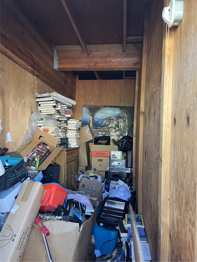 5 x 15 storage unit in Lakewood, WA