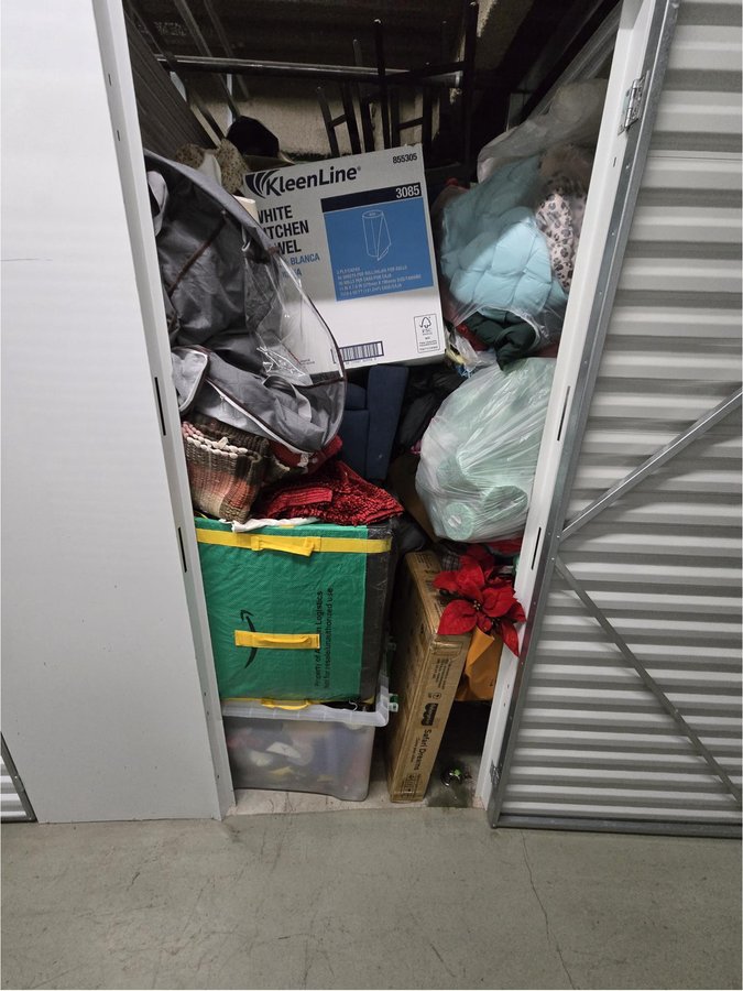 5 x 10 storage unit in Hoboken, NJ