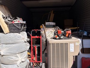 10 x 10 storage unit in Madison, TN