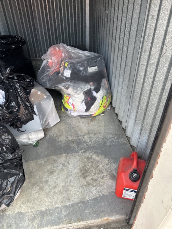 5 x 10 storage unit in St Louis, MO