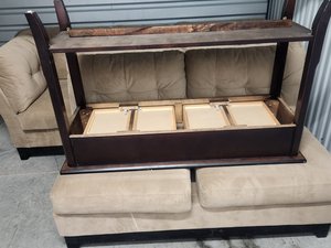 10 x 10 storage unit in Kent, WA