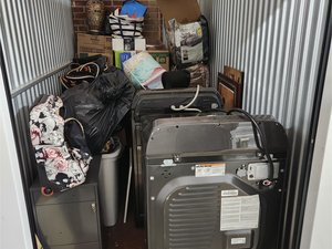 5 x 9 storage unit in Raleigh, NC