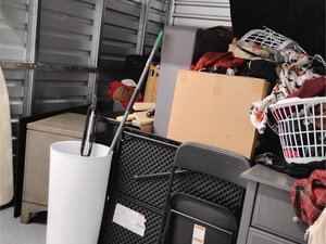 10 x 10 storage unit in Portsmouth, VA
