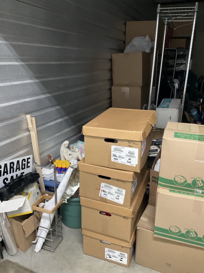 10 x 20 storage unit in Indianapolis, IN