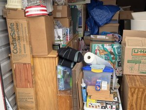10 x 20 storage unit in Indianapolis, IN