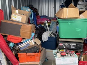 10 x 10 storage unit in Avon, IN