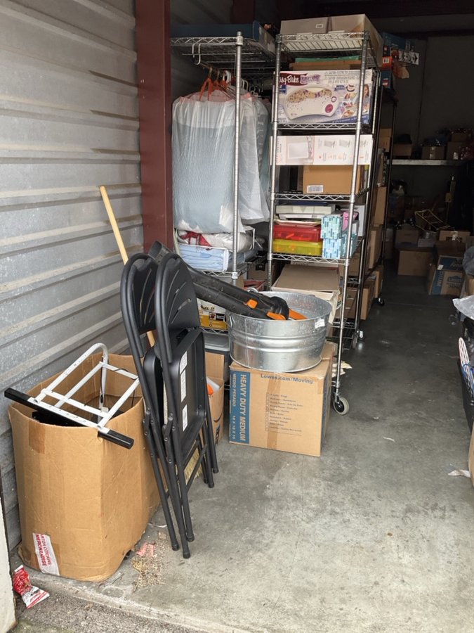 10 x 30 storage unit in Indianapolis, IN