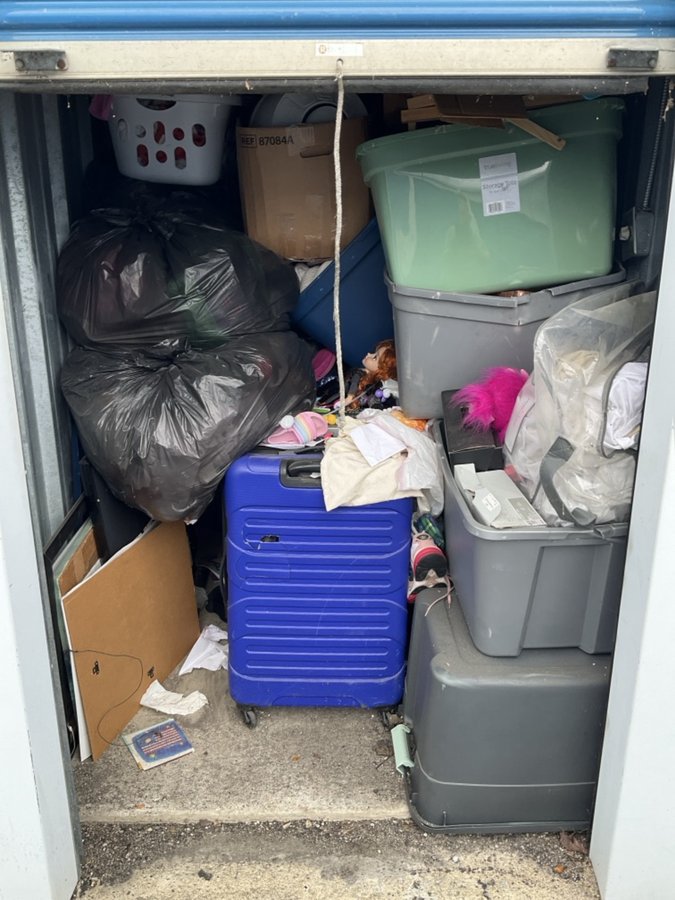 5 x 10 storage unit in Avon, IN